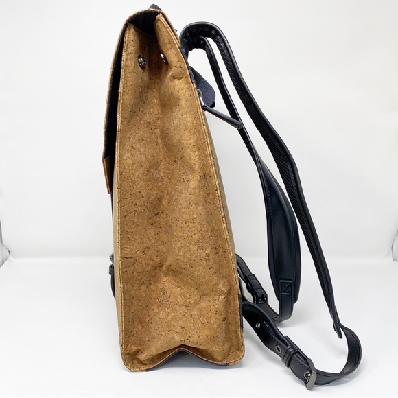 VINCE DURDEN Brown Cork Commuter Backpack Hand-Made Eco-Friendly Sustainable - Picture 5 of 13